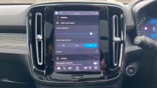 Volvo XC40 2.0 B3P Ultimate Dark 5dr Auto Petrol Estate